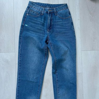 Mom Jeans