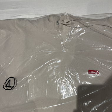 Supreme Hoddie 