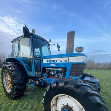 Ford TW-10 Agricultural Tractor
