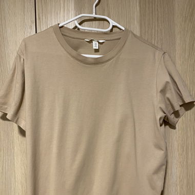 Beiges Tshirt