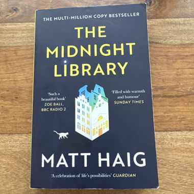 The Midnight Library Buch