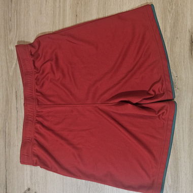 Rote Kinder-Shorts