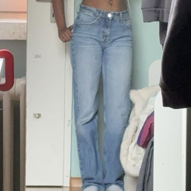Bellissimi jeans a taglio dritto