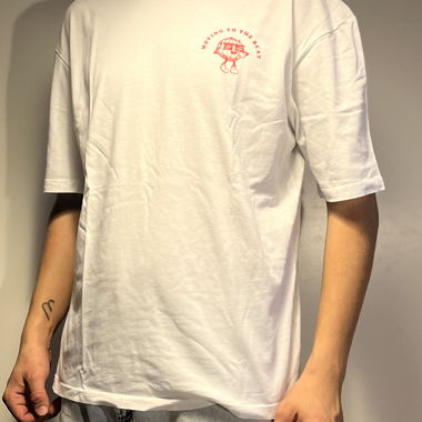 T-shirt bianco grafico « Shake It Up »