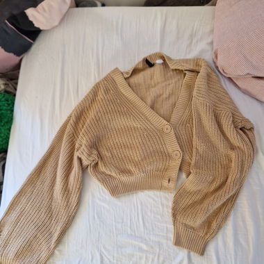 Beige Strickjacke