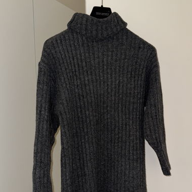 Robe en maille col cheminée Monologue grise