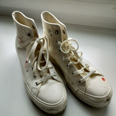 ConverseChuckTaylor All Star LiftPlatformY2K Heart