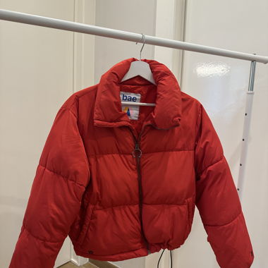 Rote Daunenjacke Bae (XS)