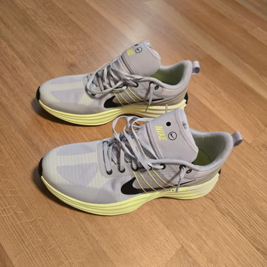 Nike Lunar Roam Taglia 10.5 / 44.5 Nuovo