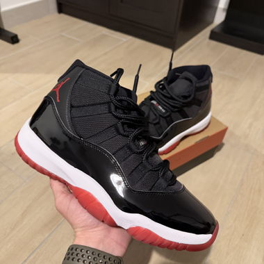 Air Jordan 11 Retro Bred