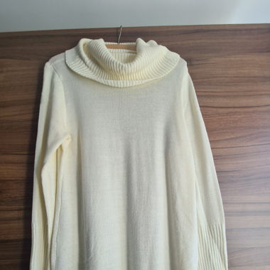 Strickkleid mit Rollkragen