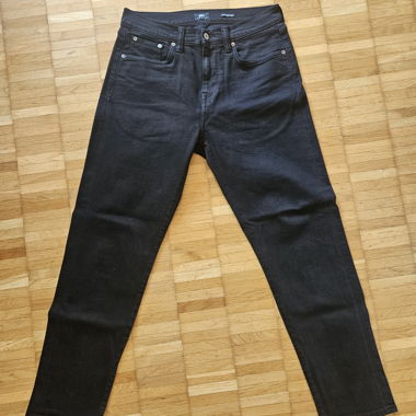 Edwin Black Jeans