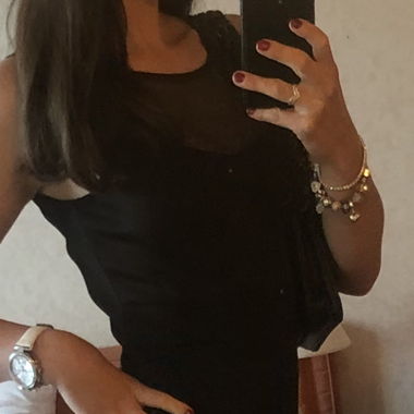 Schwarzes Kleid 34