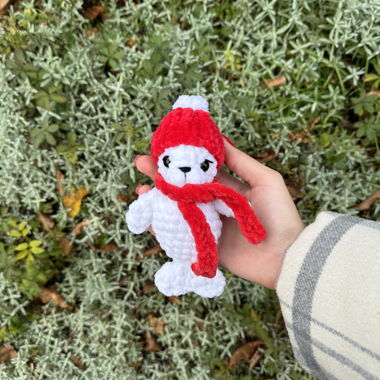 GEHÄKELTES SEA PUP WEISS – HANDGEMACHT