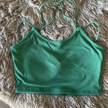 Backless top