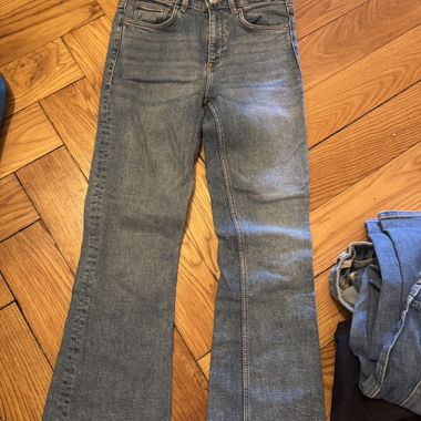 Jeans flare Zara