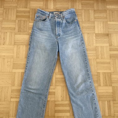 Levi's Ribcage Straight Jeans