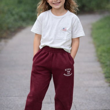 Ensemble t-shirt et jogging