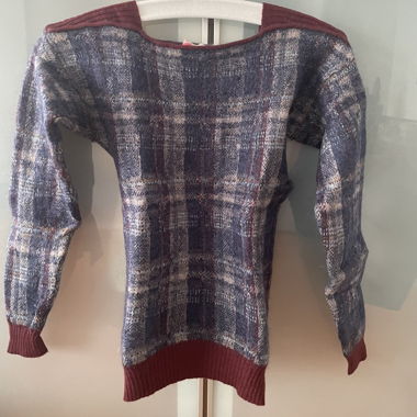 Pull en maille à carreaux