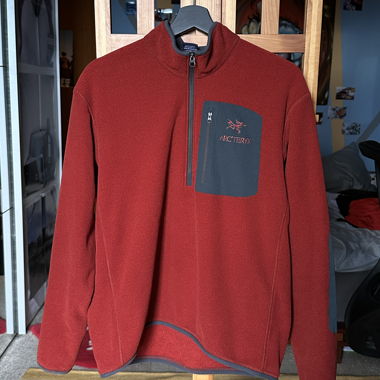 Maglione polare Arcteryx prodotto in Canada, taglia M