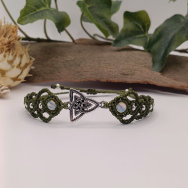 Keltisches Makramee-Armband