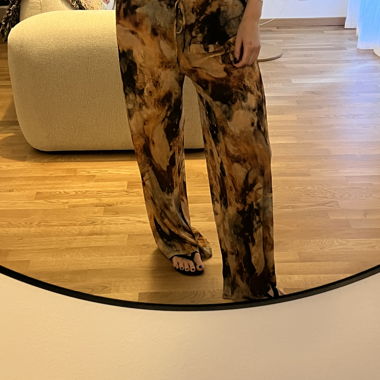Pantalon à motif à jambe ample