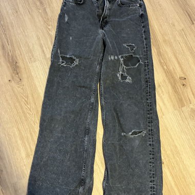 Black Jeans with Holes 