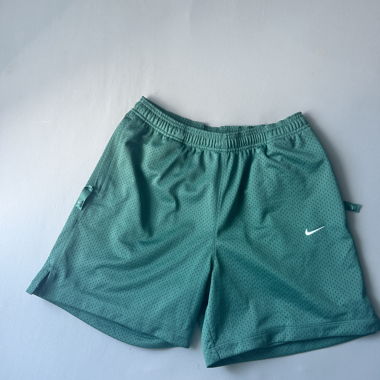 Nike solo swoosh shorts