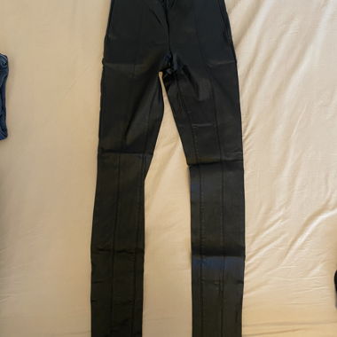 Black Women’s Pants, Size L/36