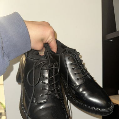 Schnürschuhe