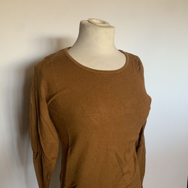 Pull fin Camaïeu couleur Camel 