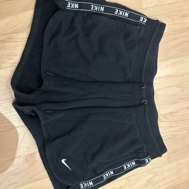 Pantaloncini sportivi Nike neri