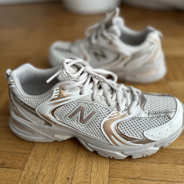 New Balance 530