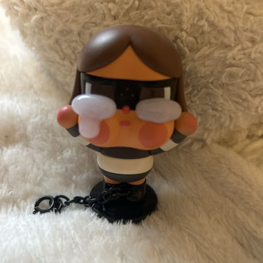 Crybaby-Figurine