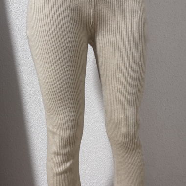 Pantalon en maille côtelée MANGO