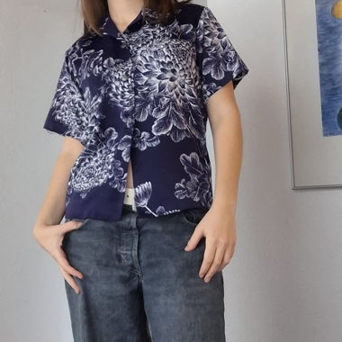 Hawaiian shirt blue white
