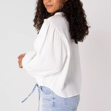 Blusa bianca con colletto Peter Pan