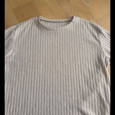 Beige ribbed T-shirt, size L