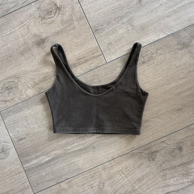 Brandy Melville brown crop top