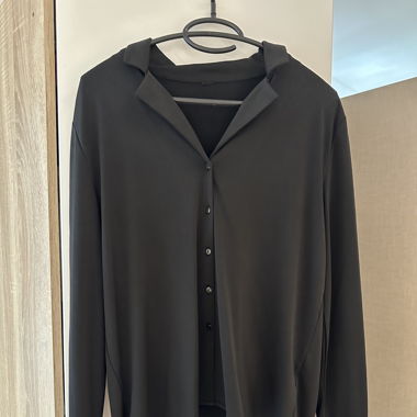 Schwarze Bluse