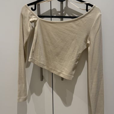 Chemise asymétrique à manches longues en jaune clair / beige