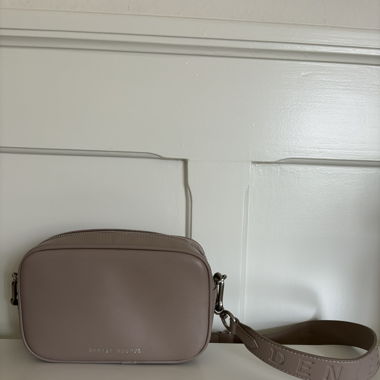 Handtasche