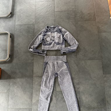 GYMSHARK SET