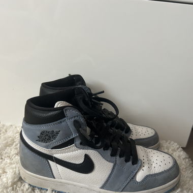Nike Jordan 1