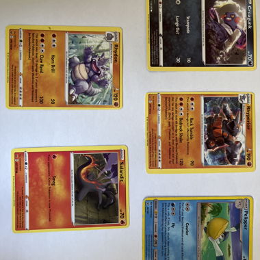 POKÉMON CARD SET