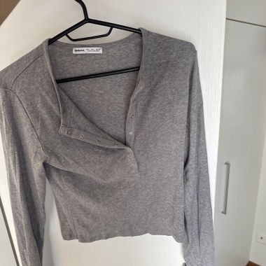 Grey long-sleeve top