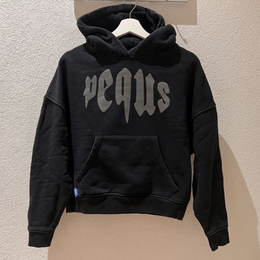 pequs hoodie