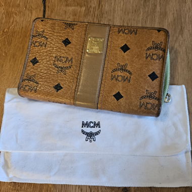 MCM Wallet with Dust Bag