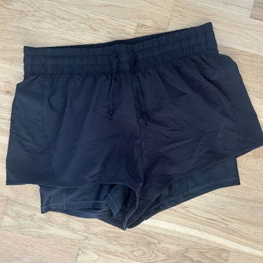 Pantaloncini sportivi H&M