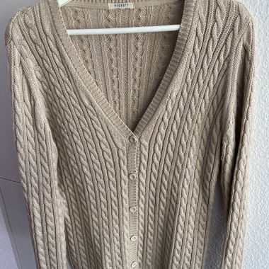 längerer Cardigan